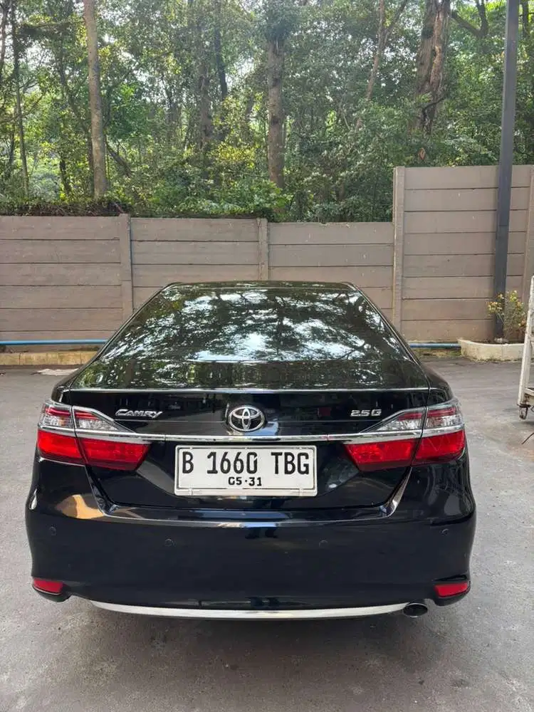 Toyota Camry 2017 Bensin