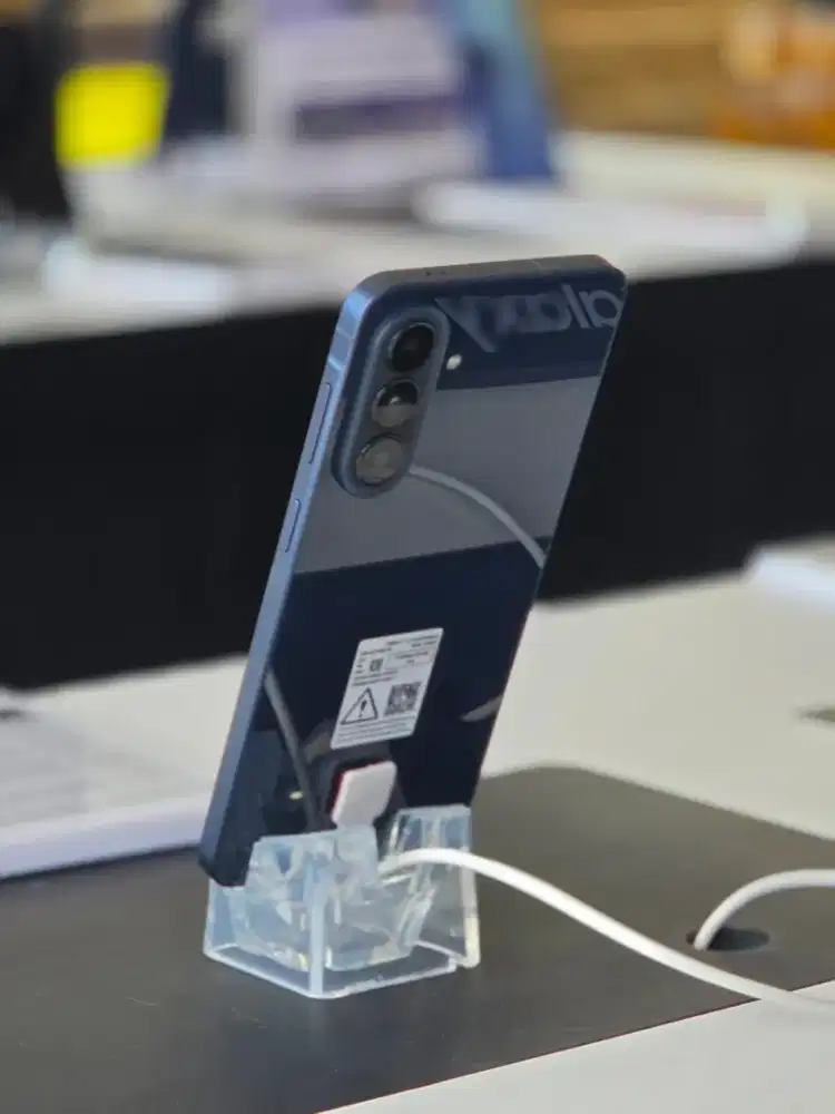 SAMSUNG A57 FREE BUDS CORE FREE FIT3