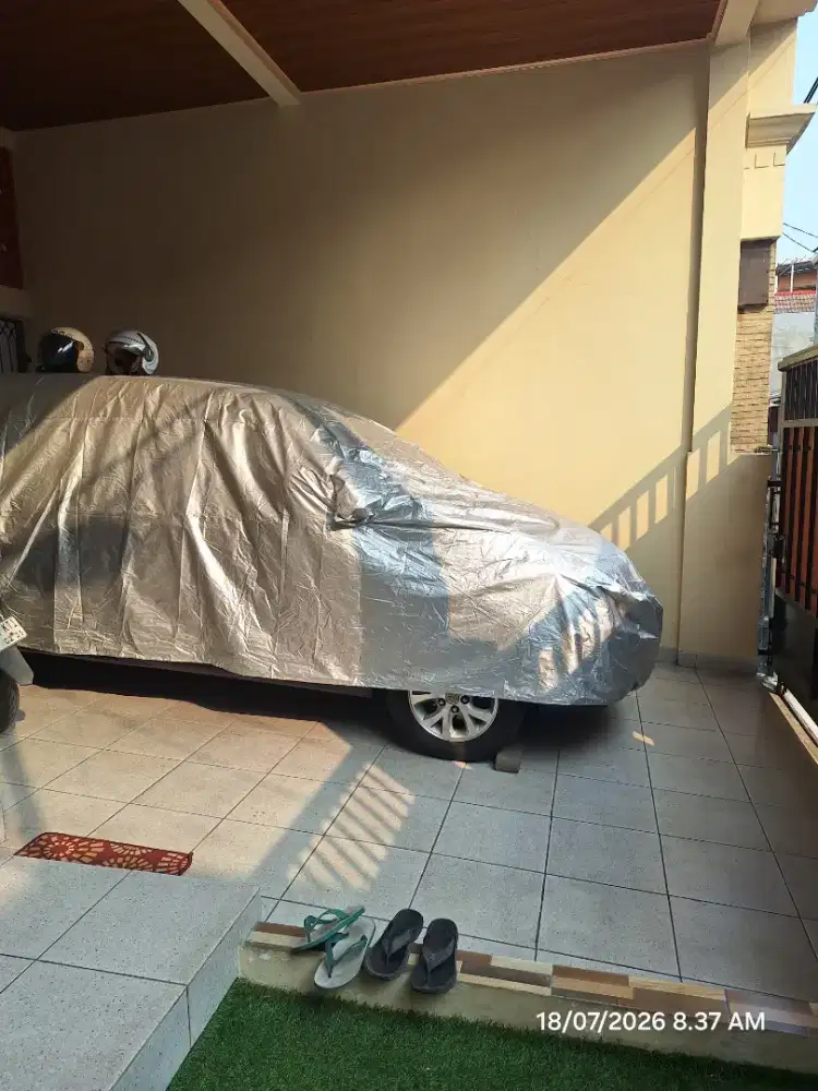 Toyota Kijang Innova 2005 Bensin M/T