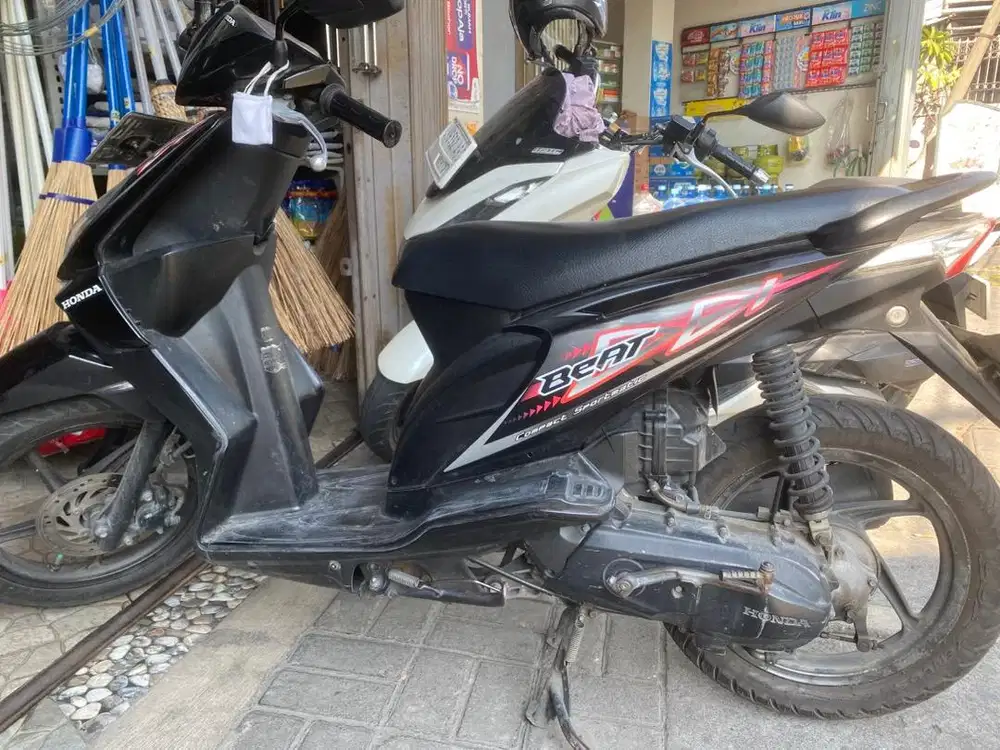 Honda beat tahun 2012