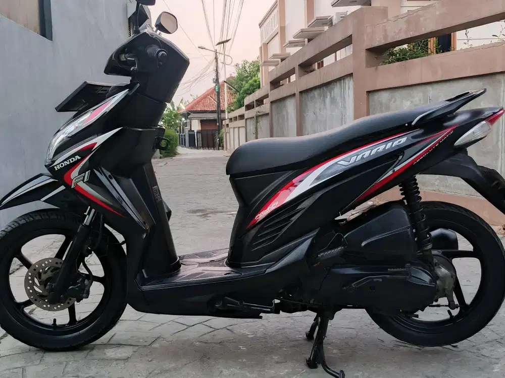 Honda Vario LED Fi 2015 stater tokcer halus mulus terawat