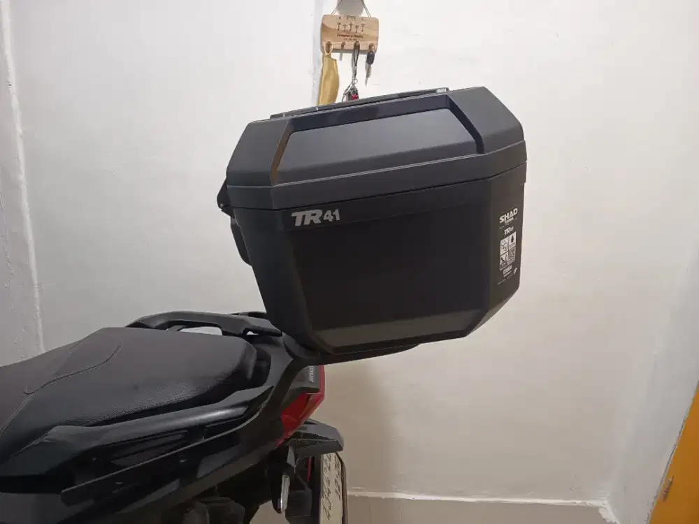 DI JUAL BOX SHAD 41 ltr