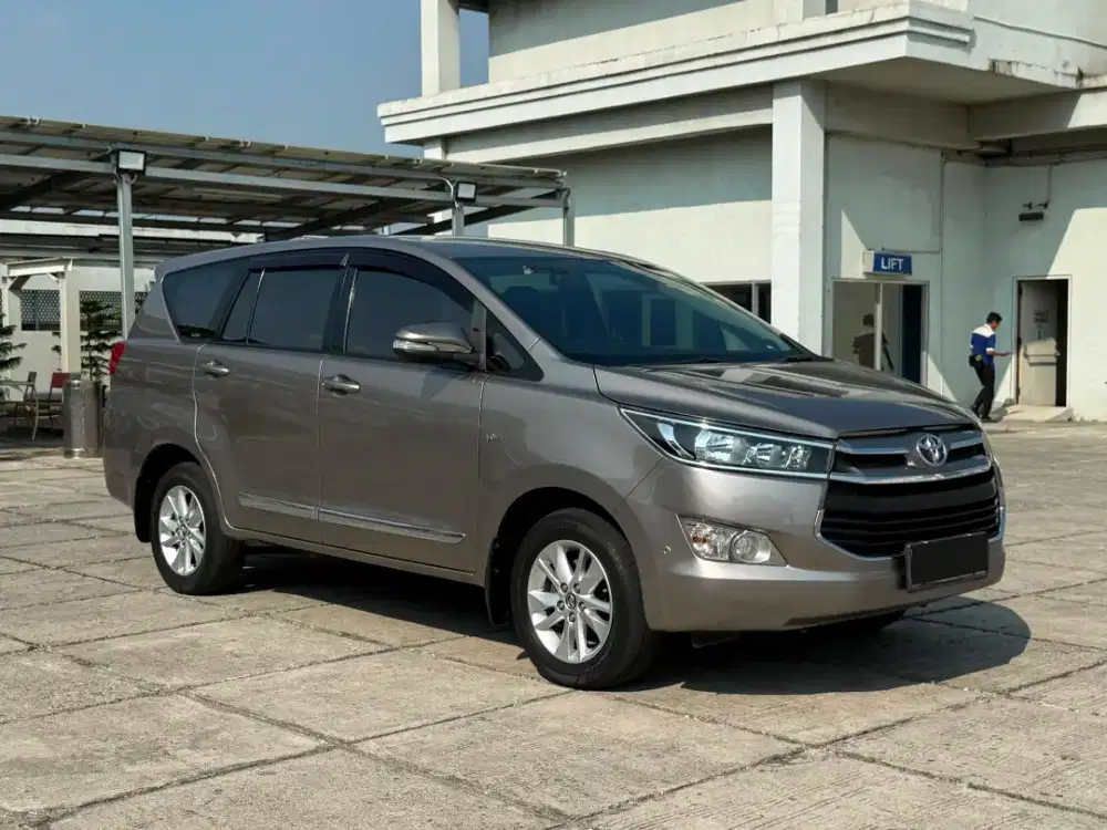 Toyota Kijang Innova 2.0 V 2017