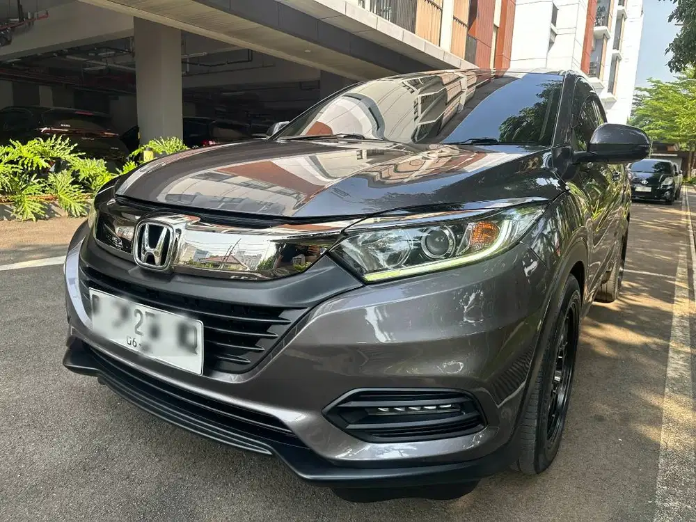 Honda HR-V 1.5 E CVT 2019 Reg 2020 Full Upgrade Tangan Pertama