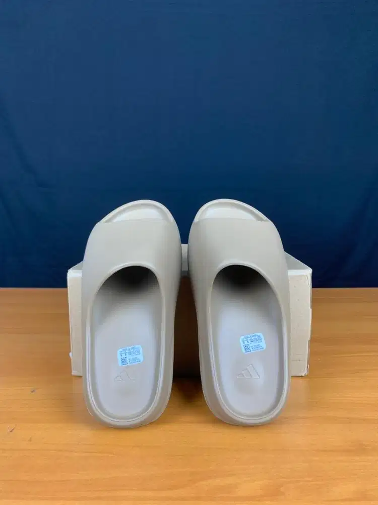 Adidas Yeezy Slide