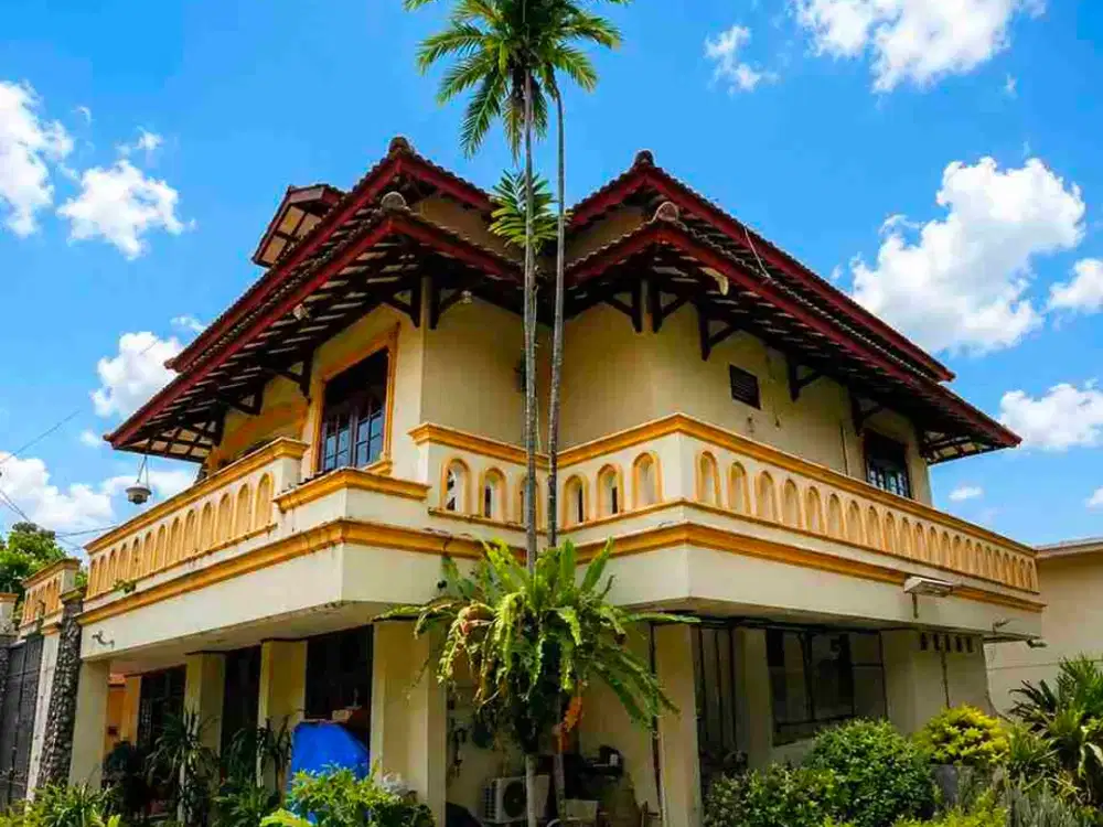 DIJUAL – Rumah Mewah Classic 2 Lantai di Jagakarsa, Jakarta Selatan
