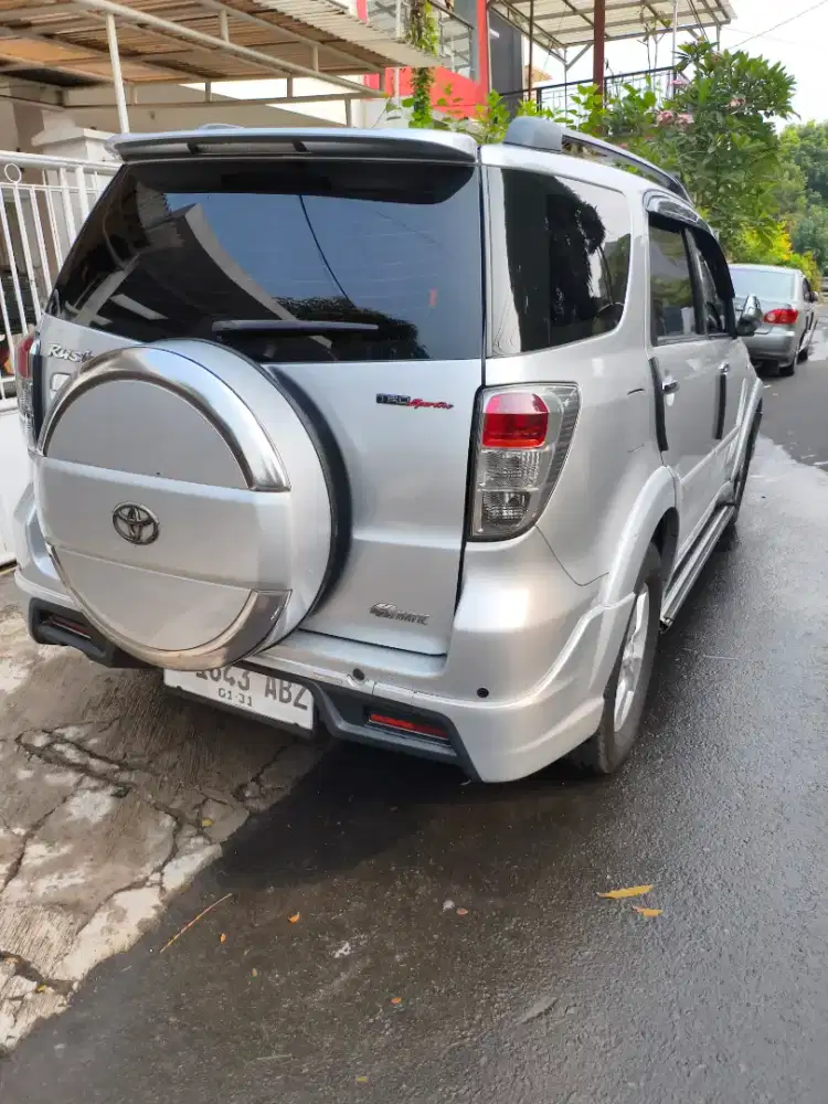 Jual Toyota Rush Matic 2013