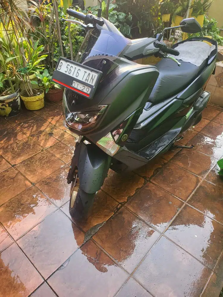 YAMAHA NMAX 2019 PEMAKAI LANGSUNG PAJAK HIDUP KM RENDAH PLAT B DKI BU