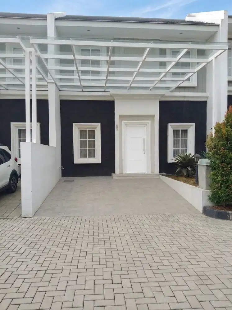 Rumah Siap Huni Dekat Pemkot Cimahi Nuansa Asri Ciawitali SHM