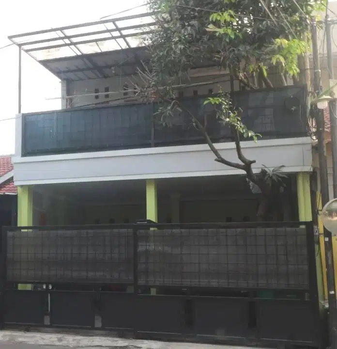 Di Jual Rumah Modern 2 Lantai Dekat Alam Sutera dan Graha Raya