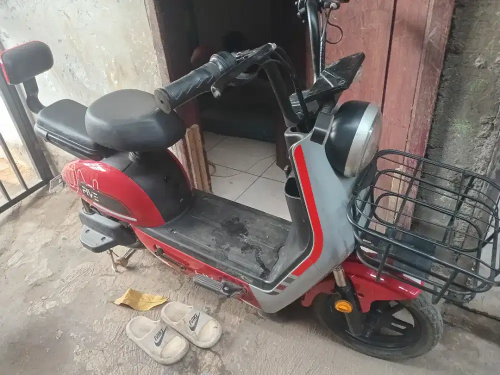 SEPEDAH LISTRIK FIVE ION