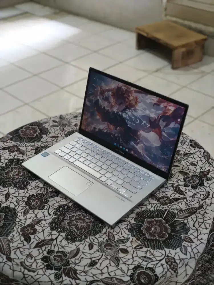 Laptop Asus VivoBook Second No Minus
