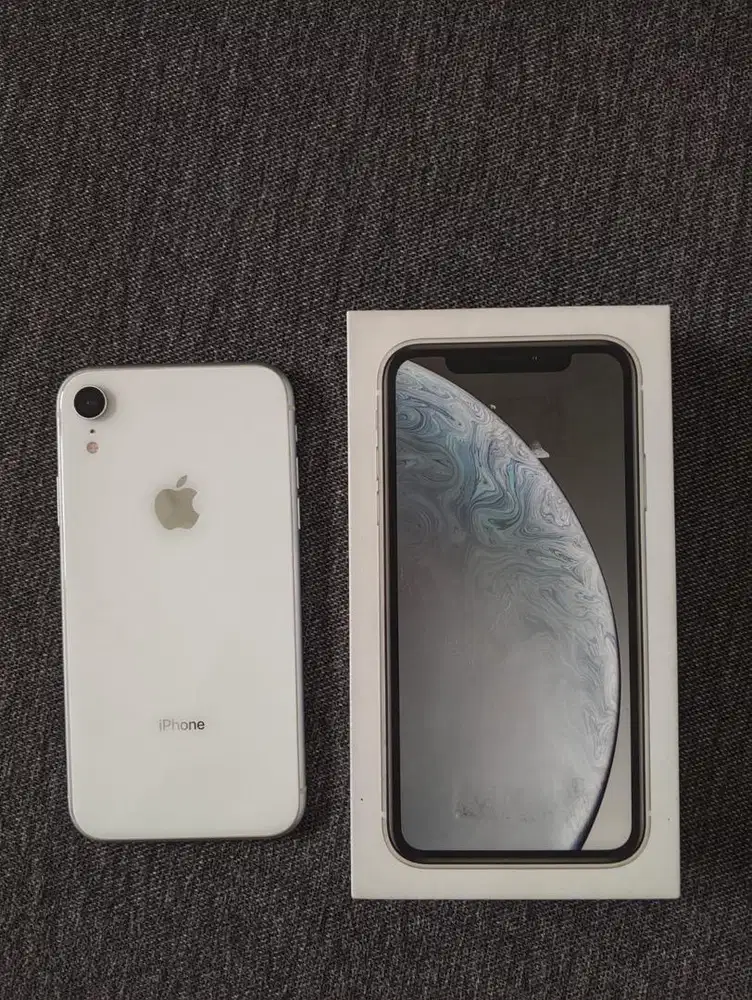iPhone XR 128GB ex iBox PAA fullset mulus like new