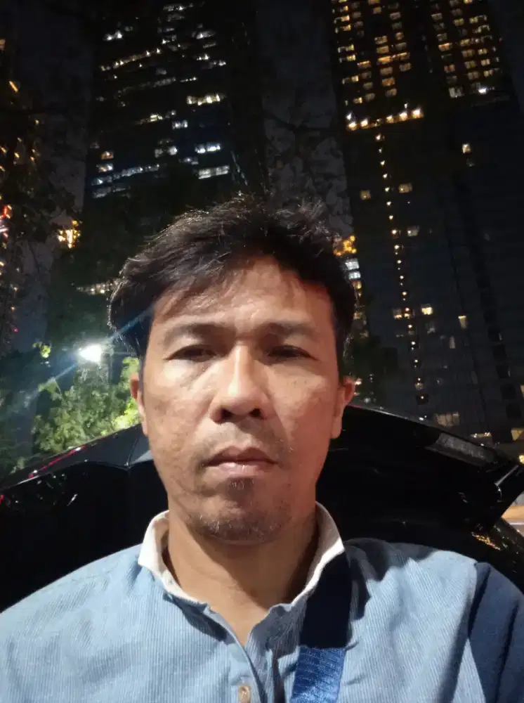 Saya lagi cari kerja jadi Driver supir