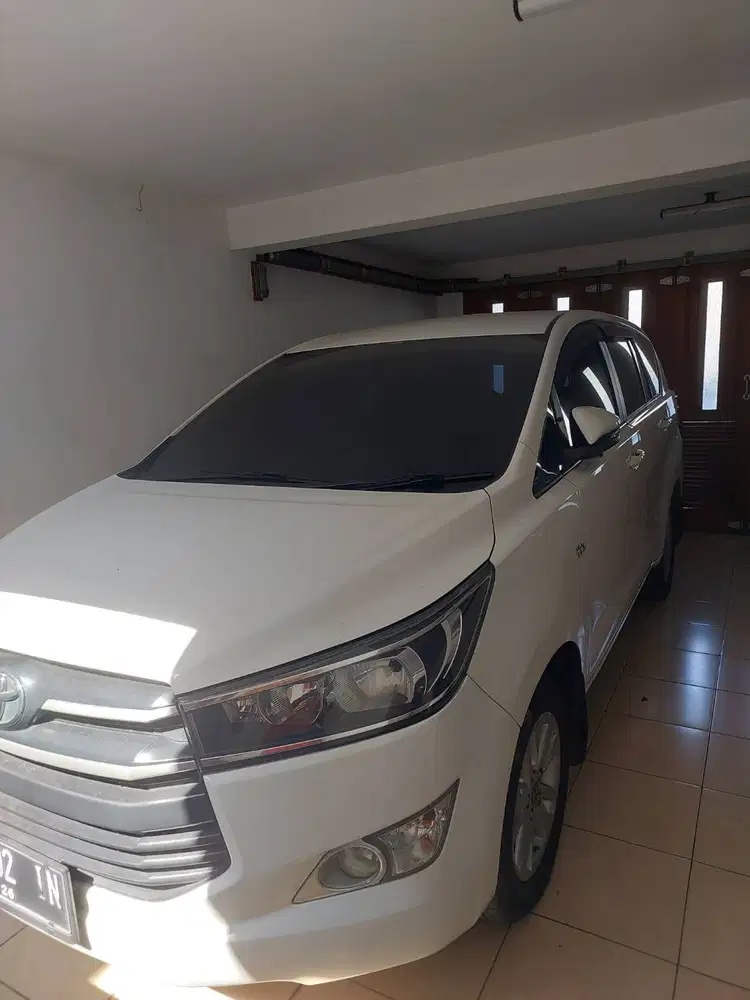 Innova 2.0 Putih MT 2016