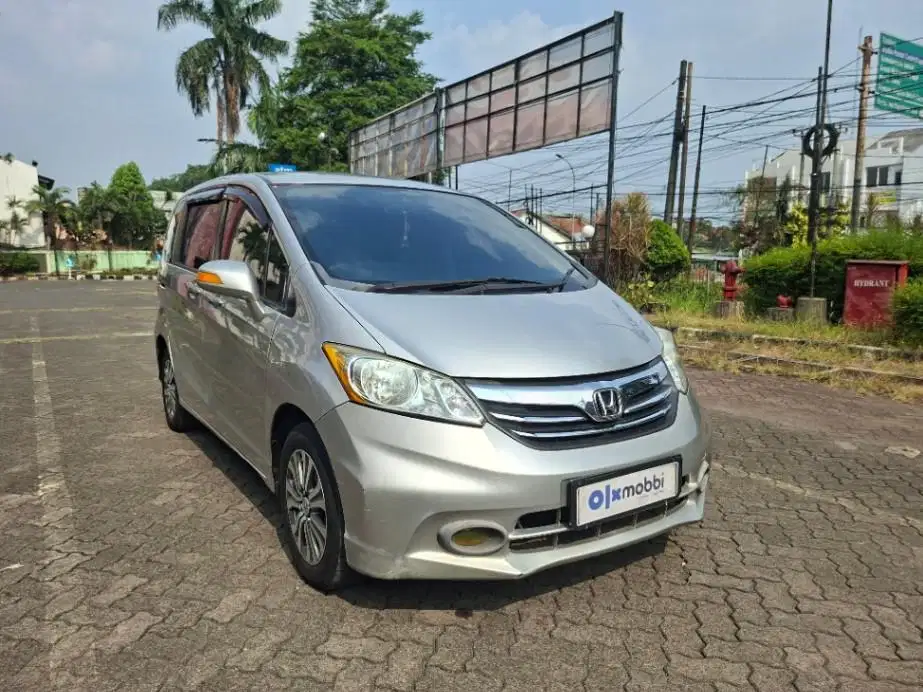 DP MURAH - Honda Freed 1.5 S Bensin AT 2013 Abu-Abu
