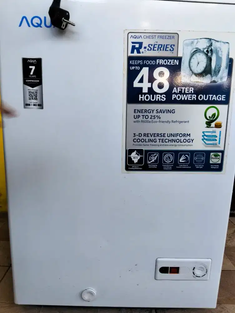 Freezer Aqua_barang bagus