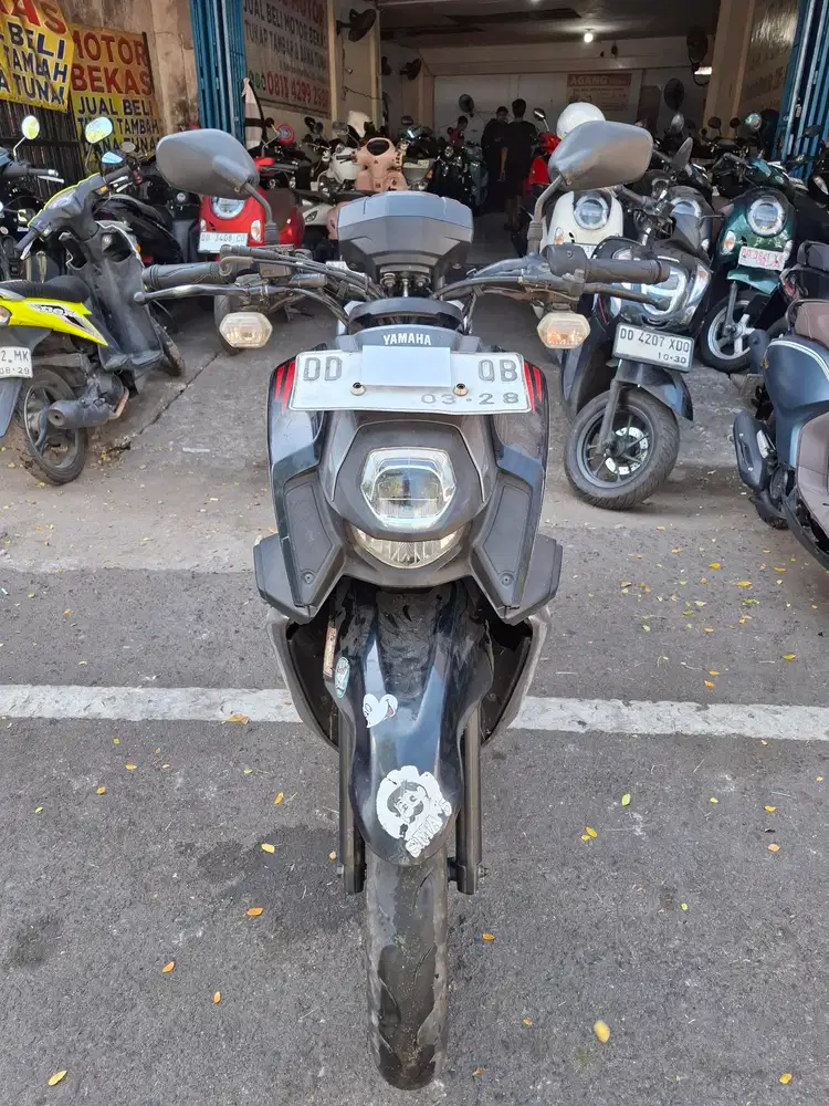 Yamaha X-ride 2018 hitam