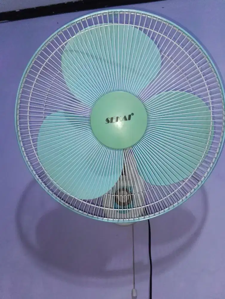 Kipas Angin Dinding Normal Siap Pakai