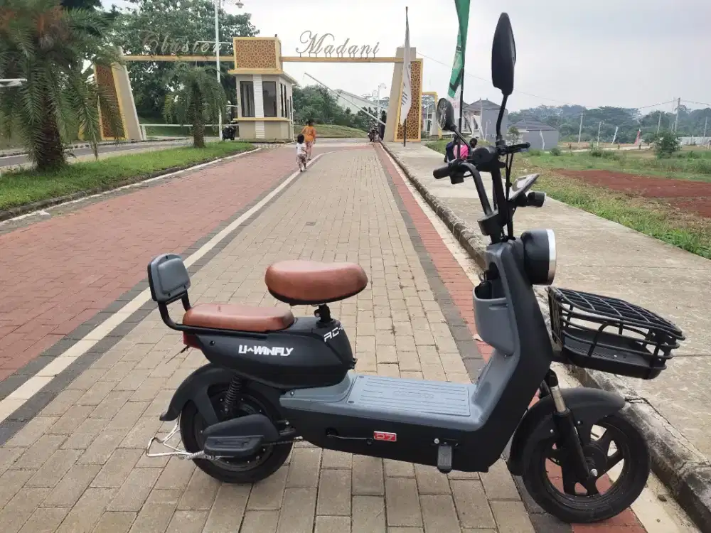 sepeda listrik merk uwinfly
