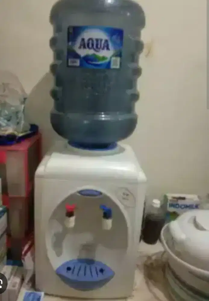 Dispenser panas biasa