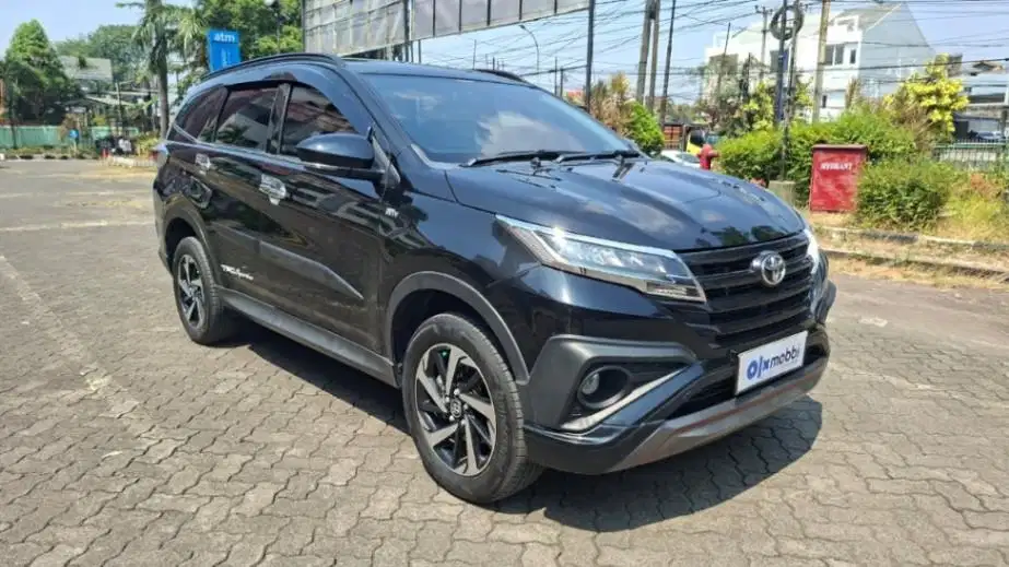 DP MURAH - Toyota Rush 1.5 TRD Sportivo Bensin AT 2018 Hitam