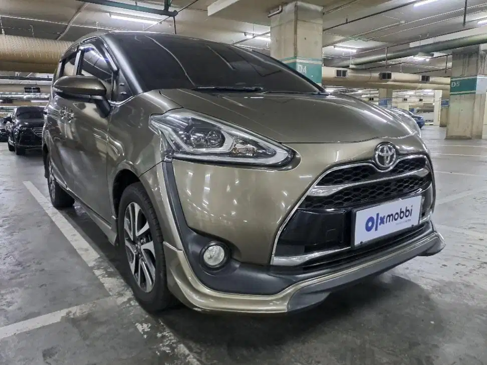 KM Rendah - Toyota Sienta 1.5 Q Bensin-AT 2018