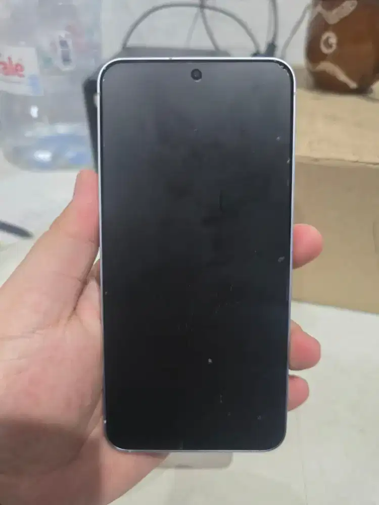 Di jual HP Samsung S25 Warna Biru Mint
