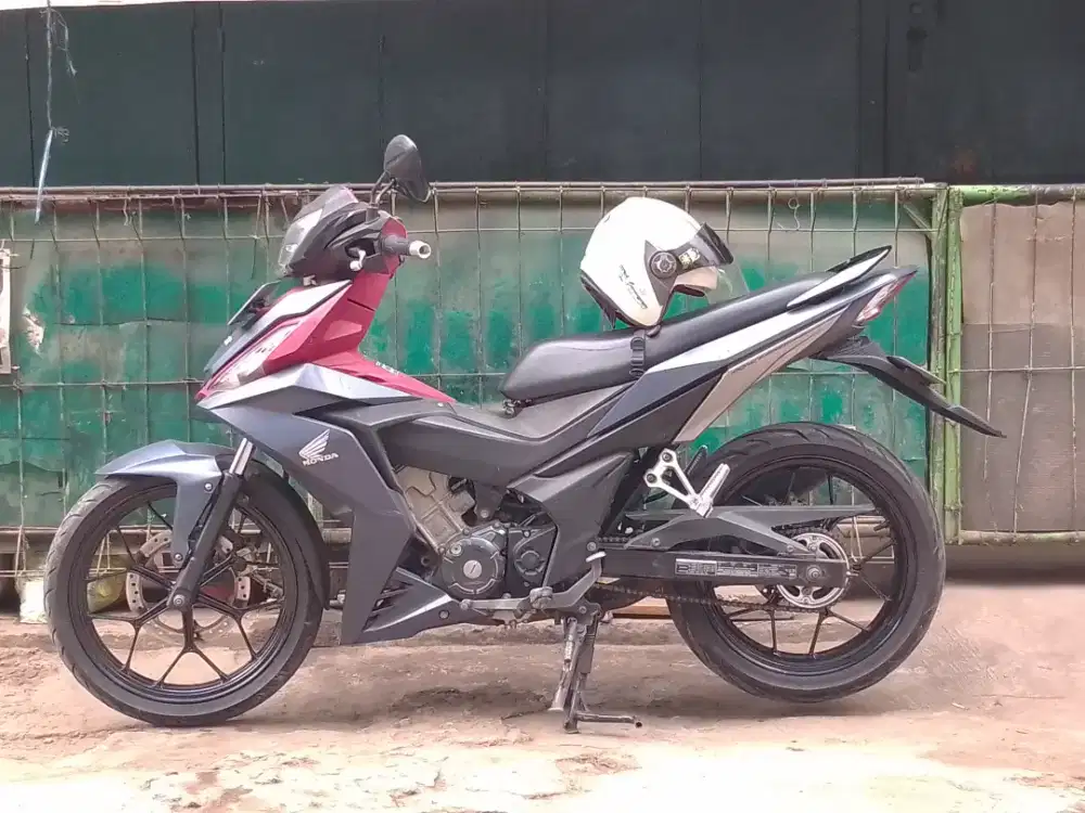 Supra gtr150 tahun 2015