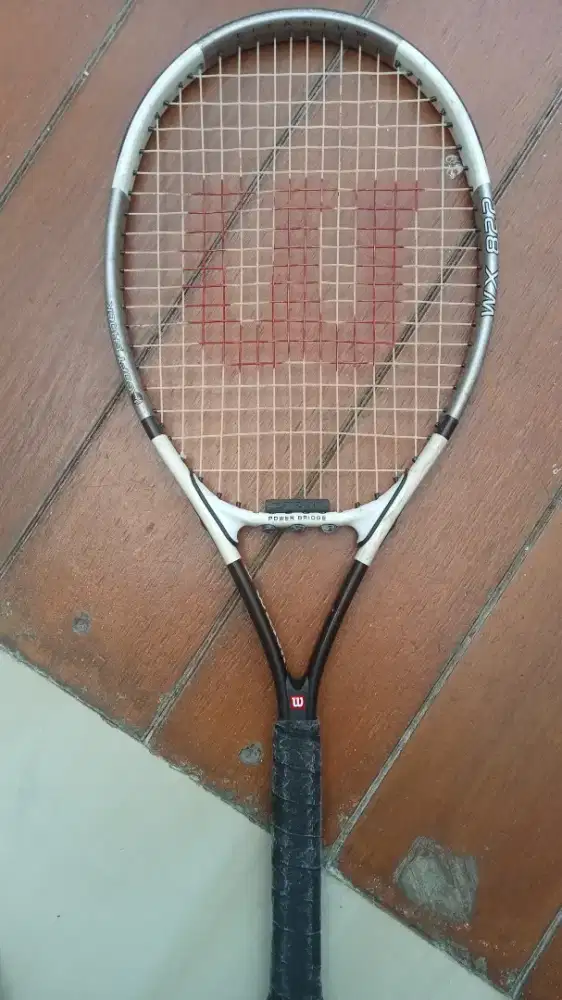 Raket Tennis Lapang