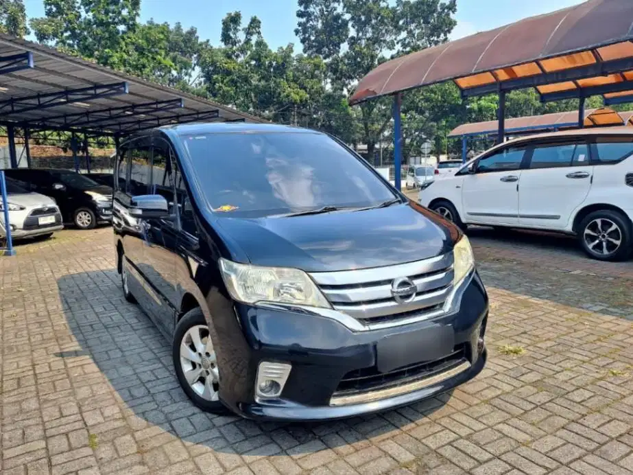 [OLXmobbi] HOT SALE - NISSAN SERENA 2.0 HIGHWAY STAR MATIC 2013