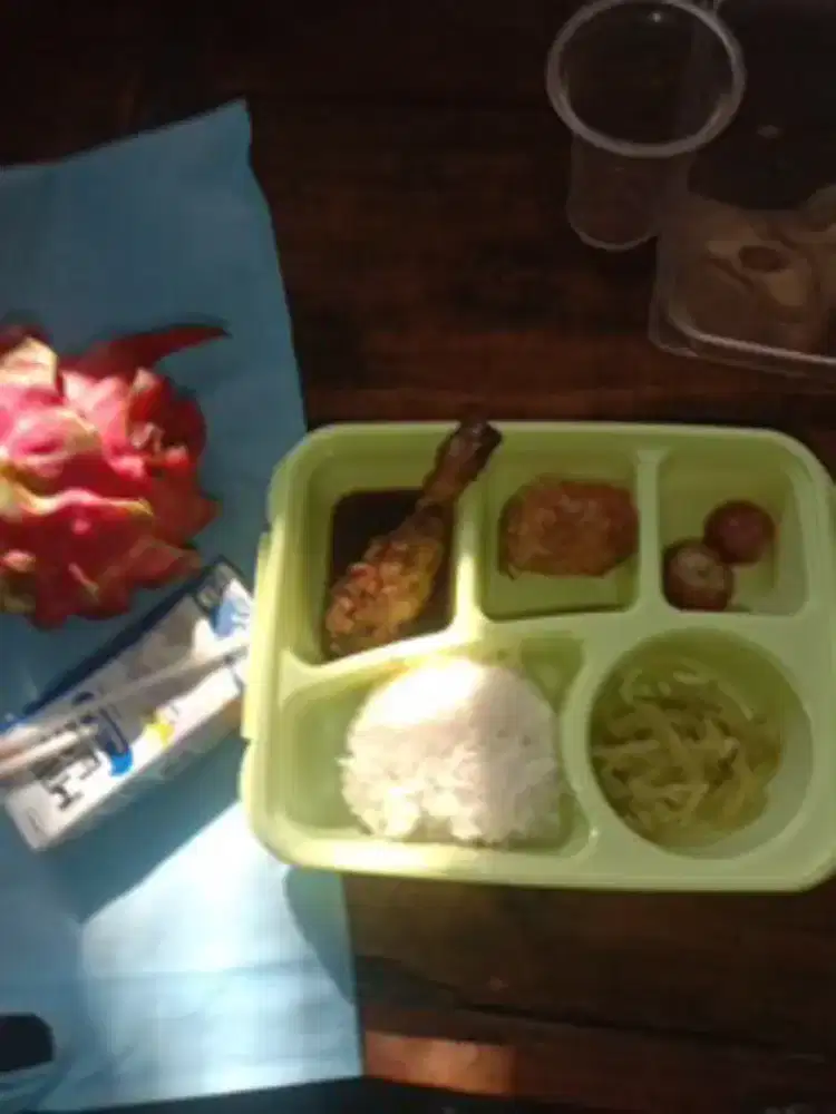 Dicari cepat buat laki2 jaga warung makan
