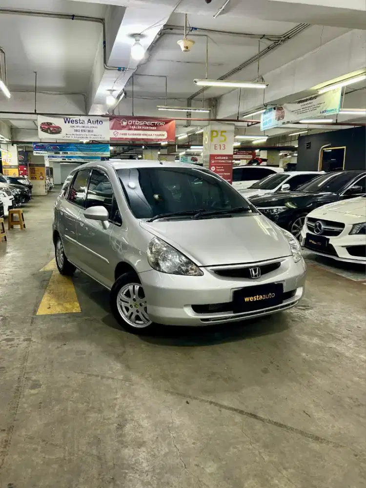 Honda Jazz GD3 1.5 IDSI MT 2004 Manual Siap pakai