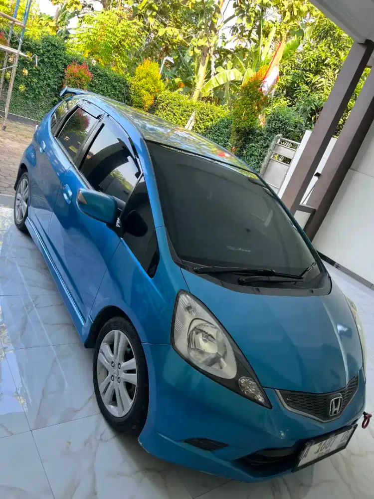GE 8 1.5 E AT ( CKD )