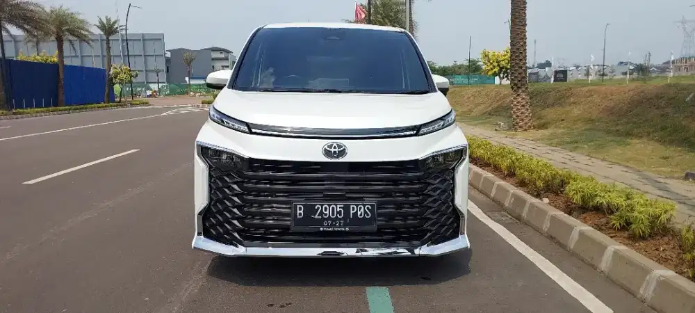 Toyota Voxy 2.0 AT 2022