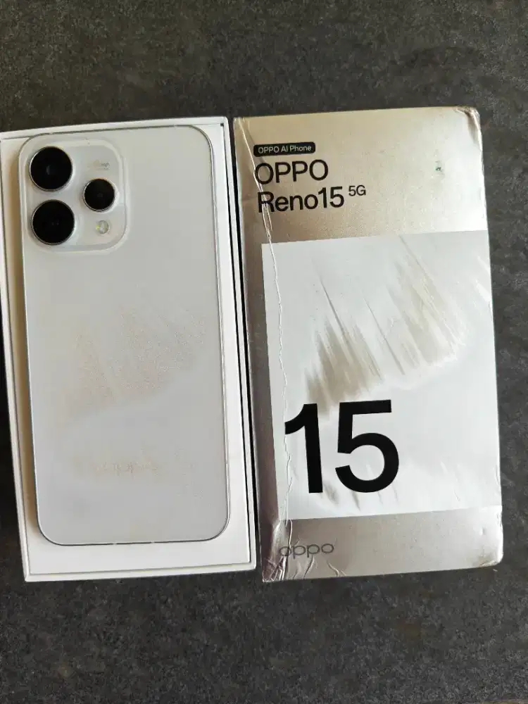 Reno 15 5g 8/256 putih