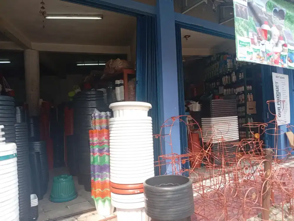 Di butuhkan karyawati