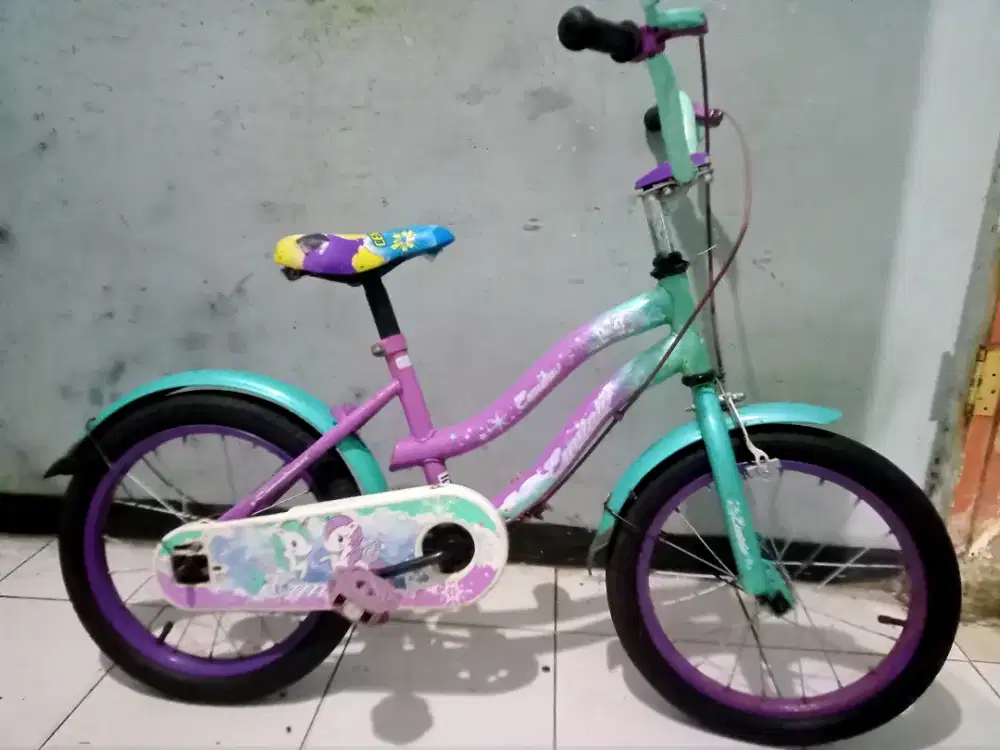 Dijual sepeda mini merk ERMINIO ring 16 kondisi msih bagus Kker normal