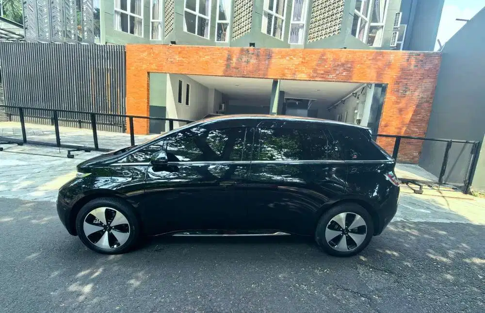 Wuling Cloud EV 2024 Listrik