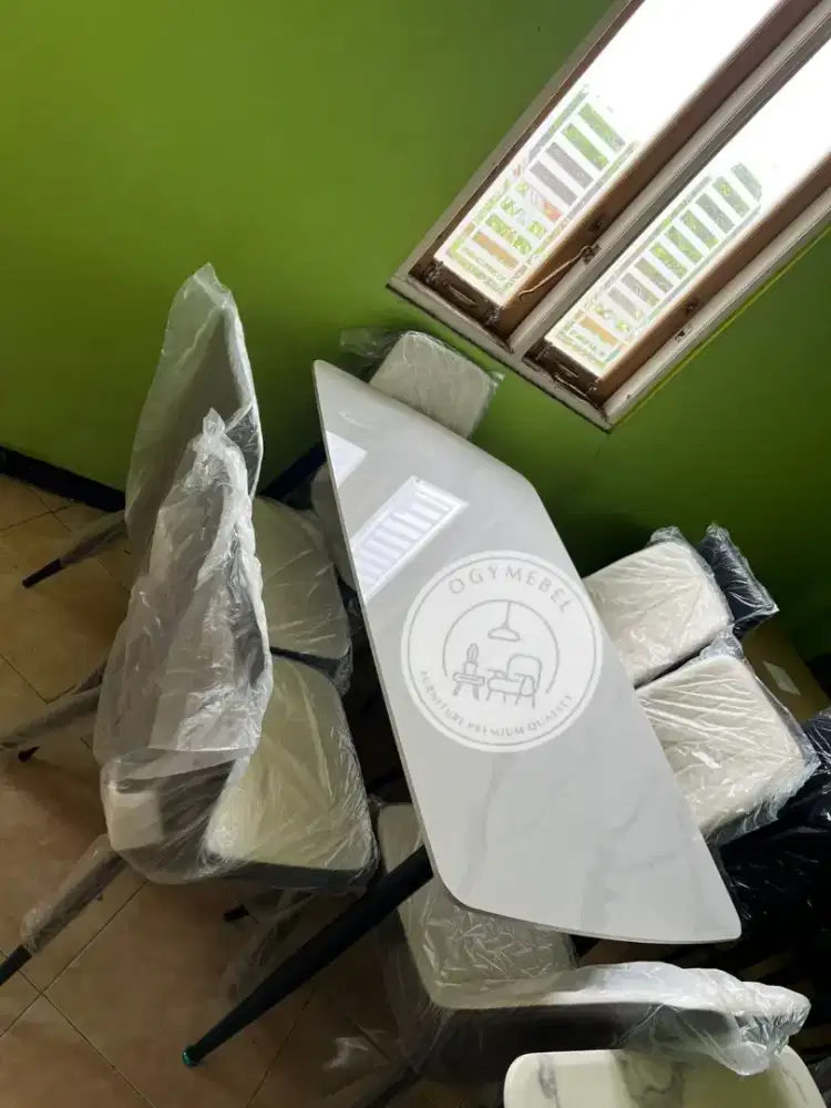 PROMO MEJA MAKAN MARMER 6 KURSI TERMURAH SALE