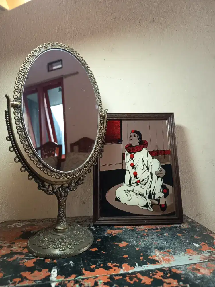 RARE Vintage 1980 Pierrot Clown & Double Sided Mirror