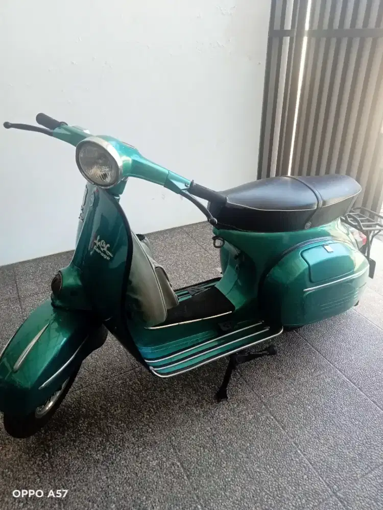 Dijual vespa jadul mulus