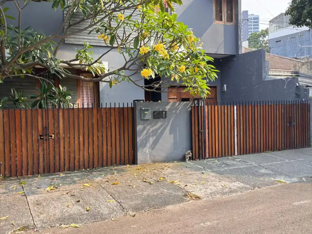Dijual Rumah Besar Cantik 1 Lantai Lokasi Strategis Dekat Blok M Square di Kebayoran Baru Jaksel Nd 18599