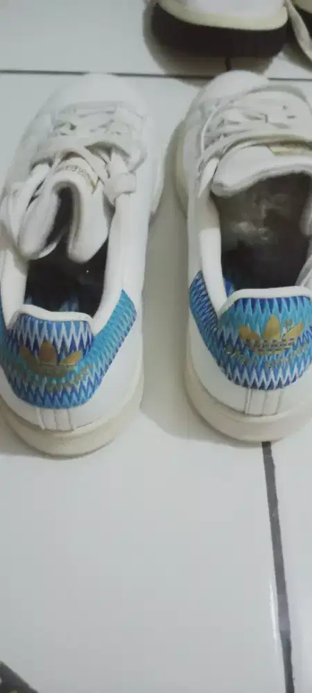 Sepatu anak UK 36