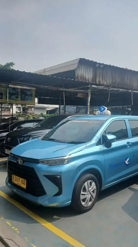 LOWONGAN PENGEMUDI BLUEBIRD