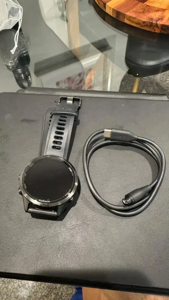Garmin Forerunner 570 47mm Black Hitam