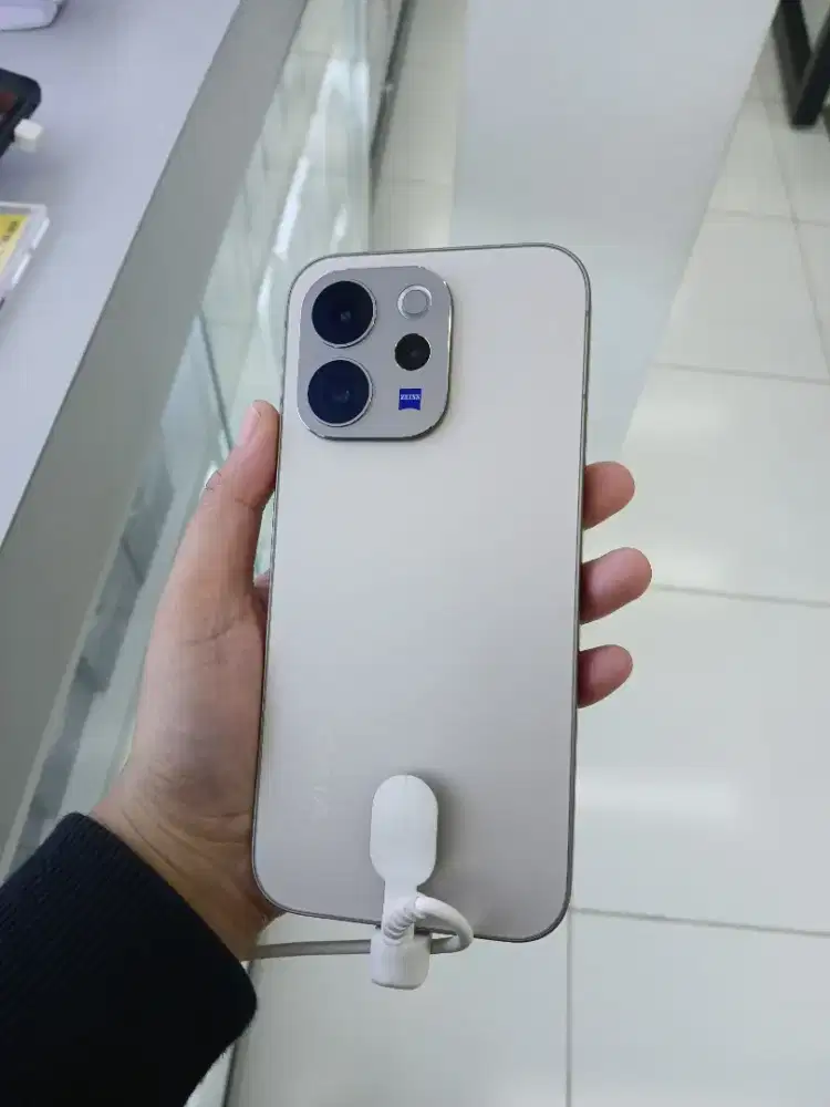 Vivo V70 5G cash/cicilan tanpa dp