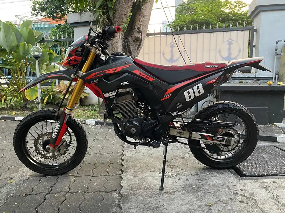 Dijual CRF 150L lok surabaya