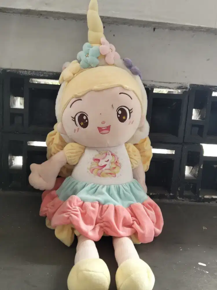 Jual BU, boneka lumayan besar