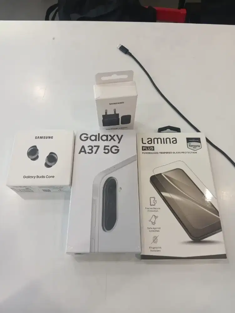 Samsung galaxy A57 5G + Lamina